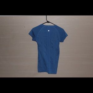 lulu Lemon Swifty Tech short sleeve workout top